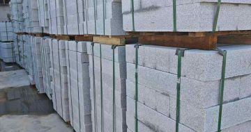 商丘芝麻白路牙石，路侧石