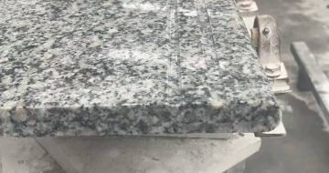 商丘芝麻白楼梯踏步 芙蓉白