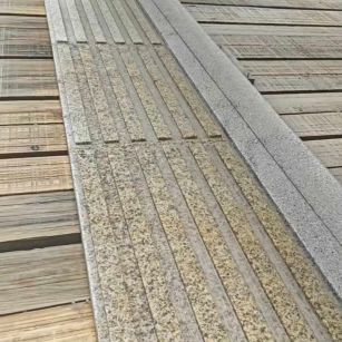 商丘黄金麻盲道石 盲条