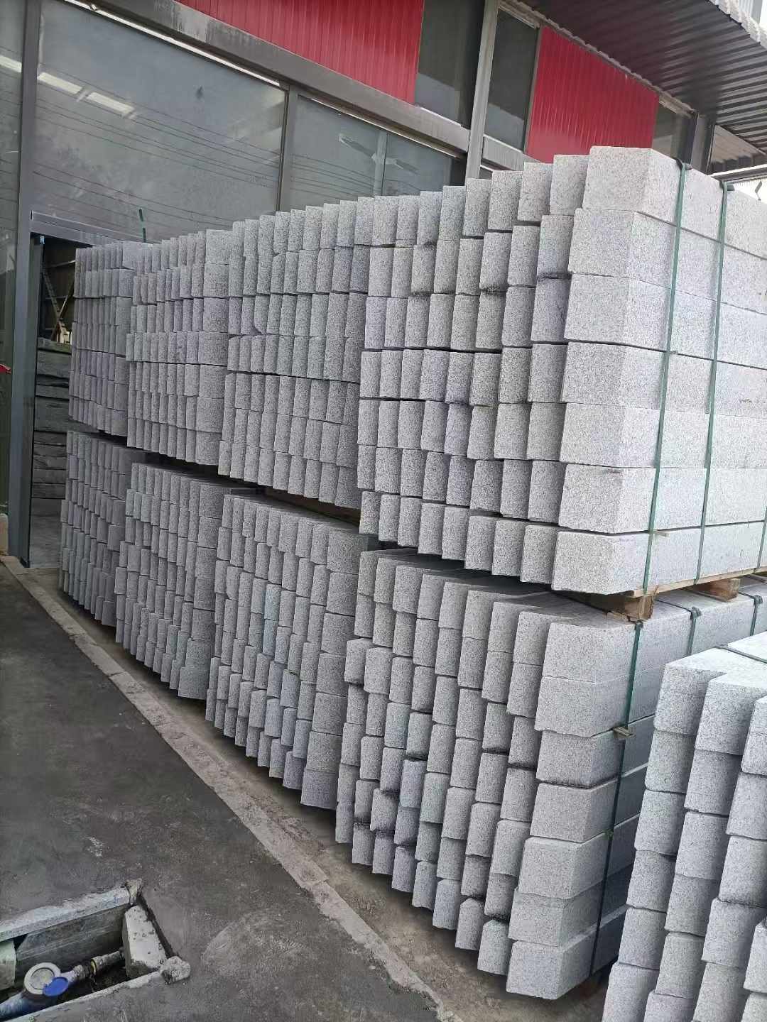 商丘芝麻白树围石 树池