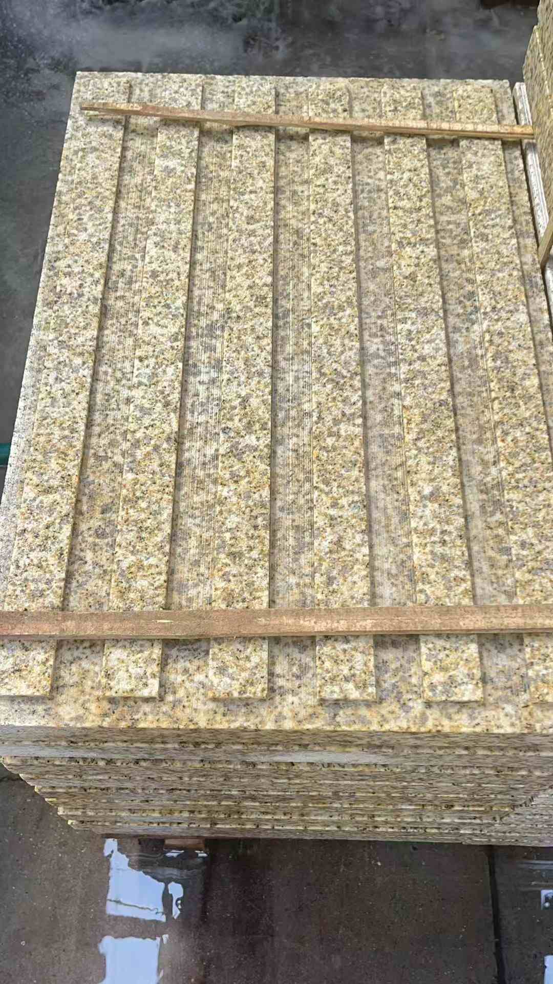 商丘黄金麻盲道 石材盲道