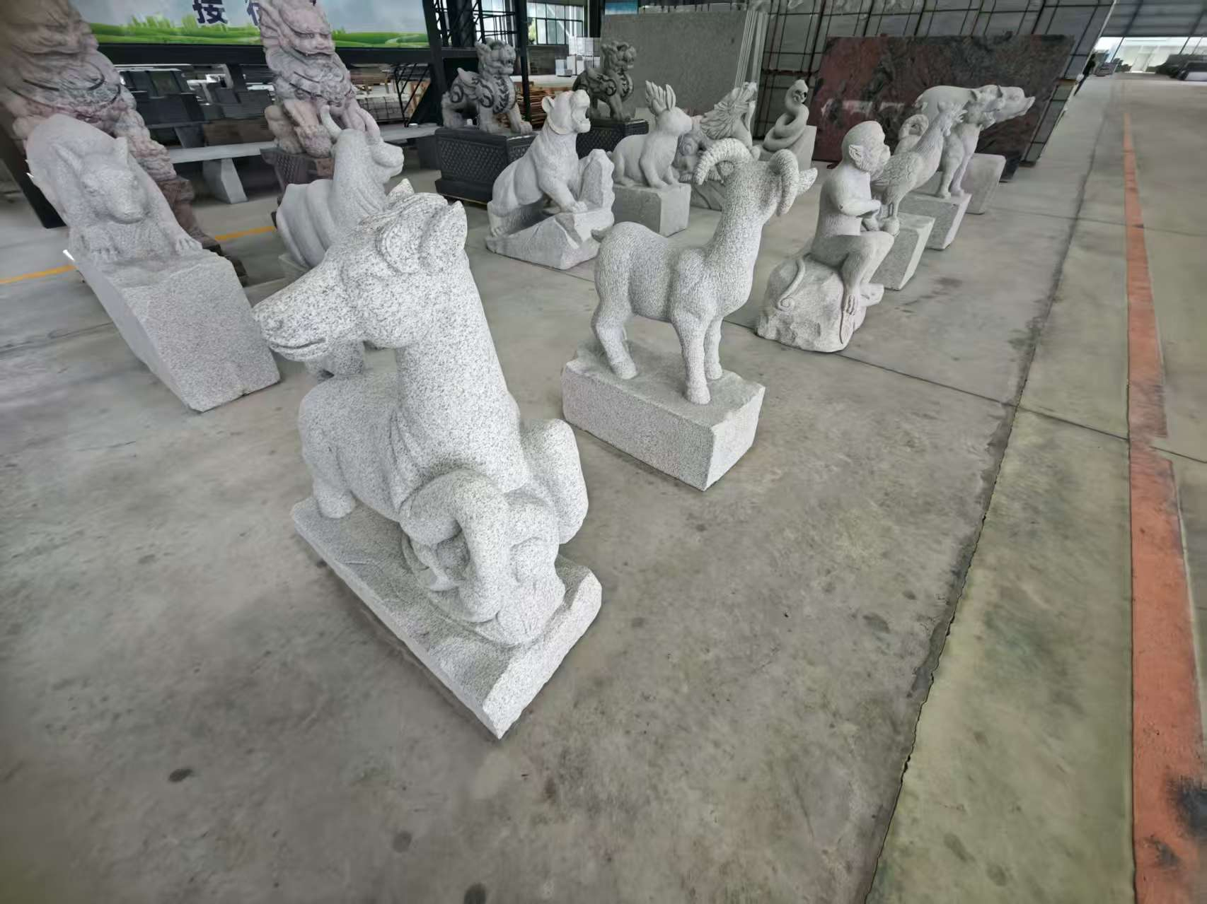 商丘芝麻白雕刻 十二生肖 异形雕刻