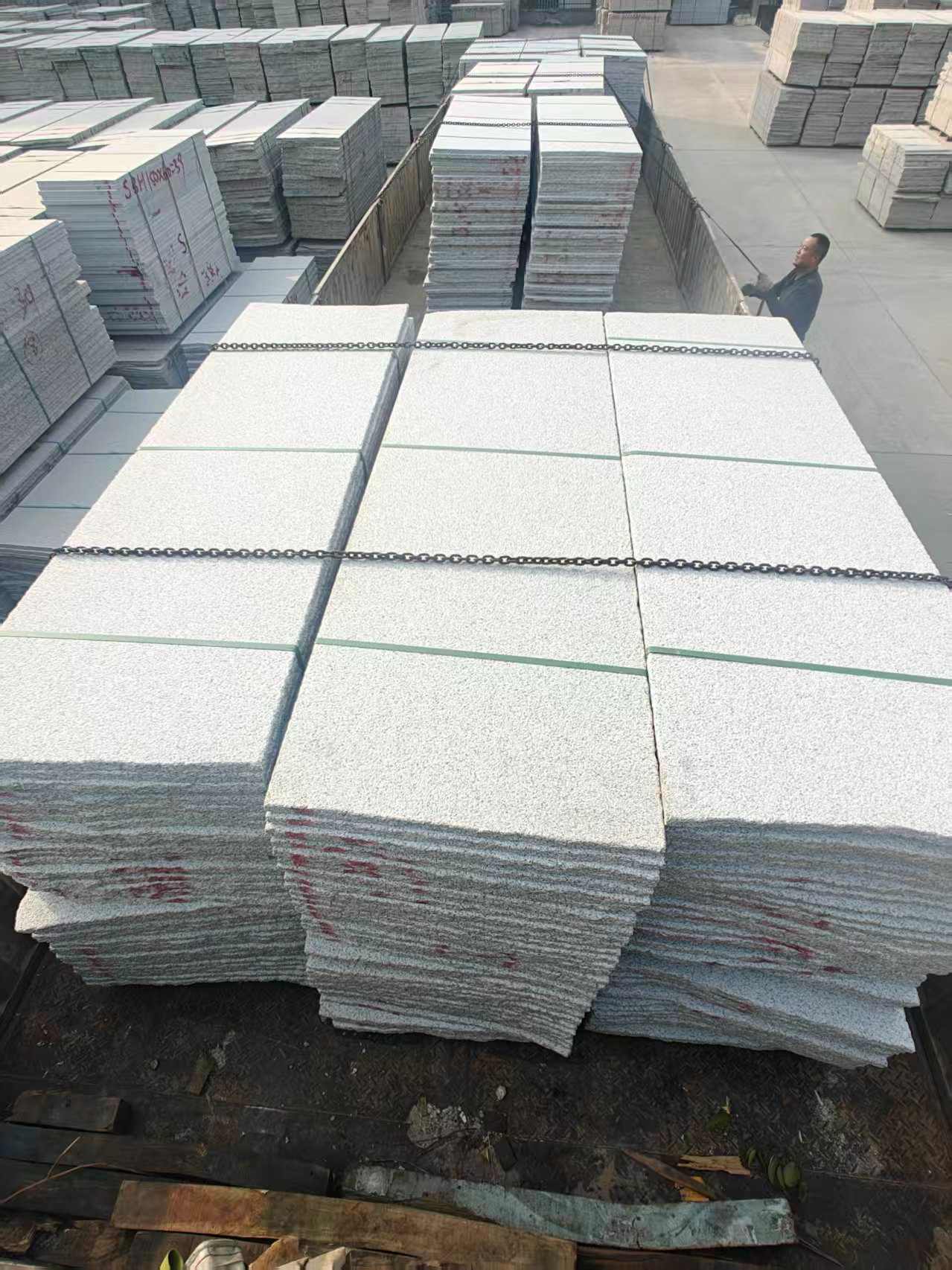 商丘芝麻白毛板，石材毛板