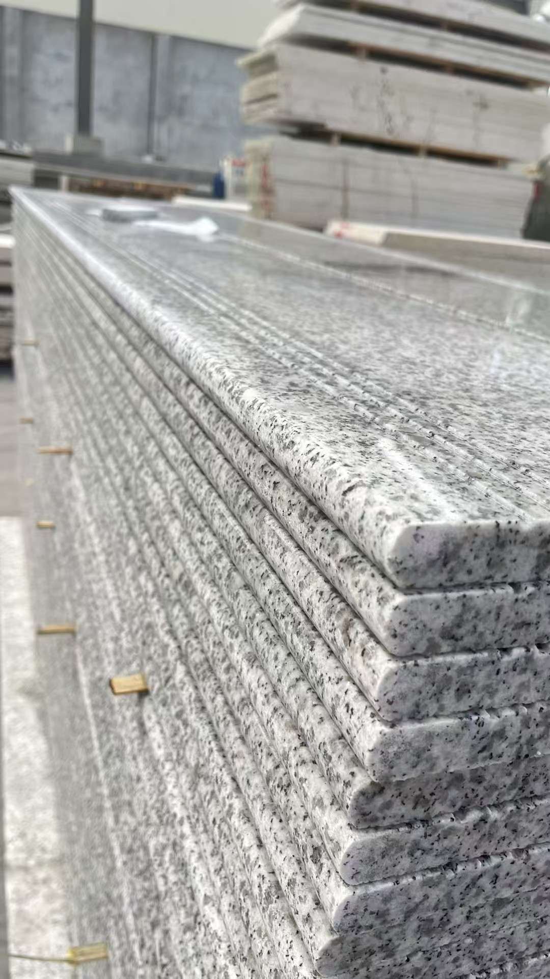 商丘芝麻白楼梯踏步 花岗岩楼梯板材