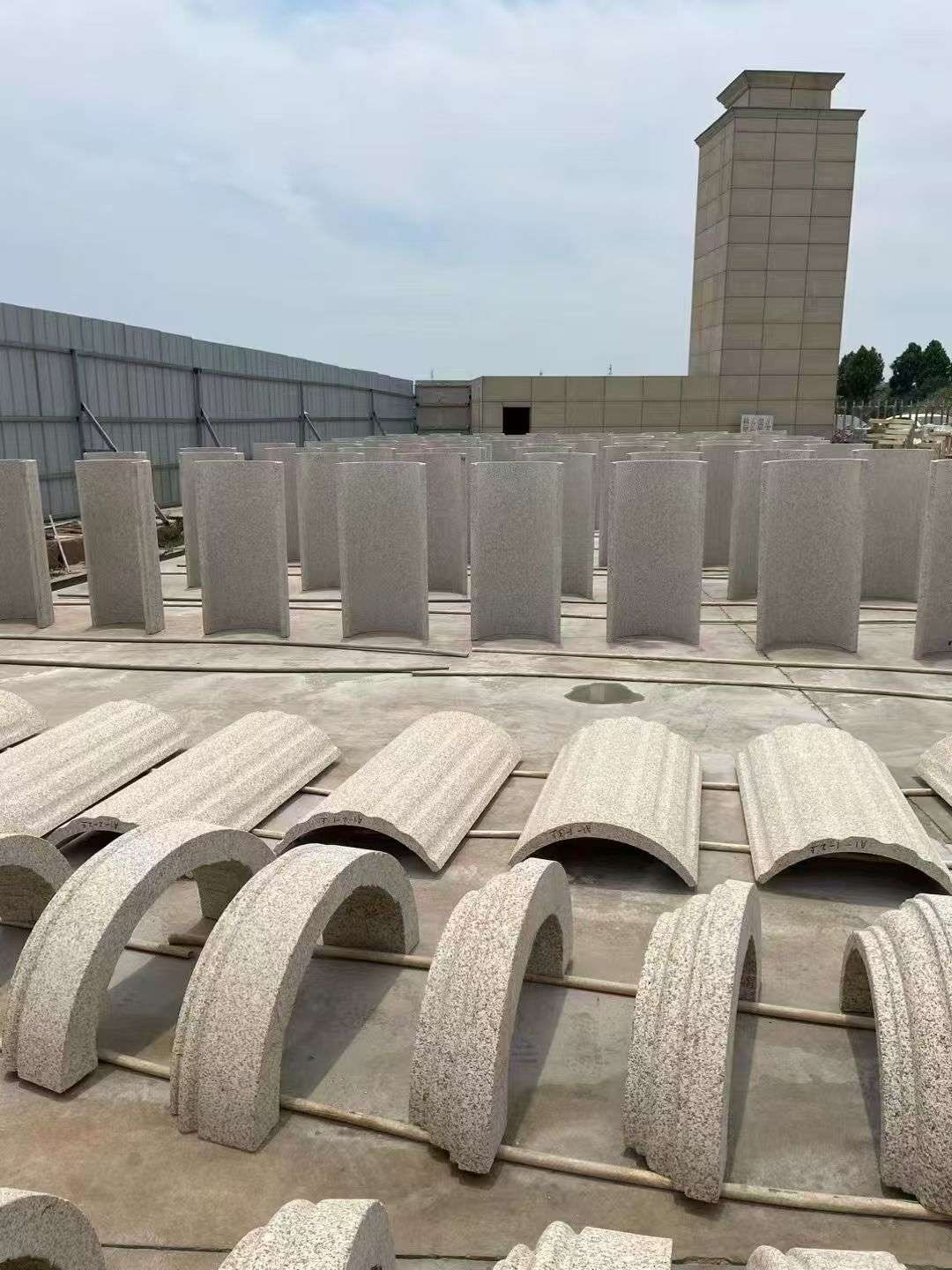 商丘黄金麻别墅柱皮 异形 线条定制